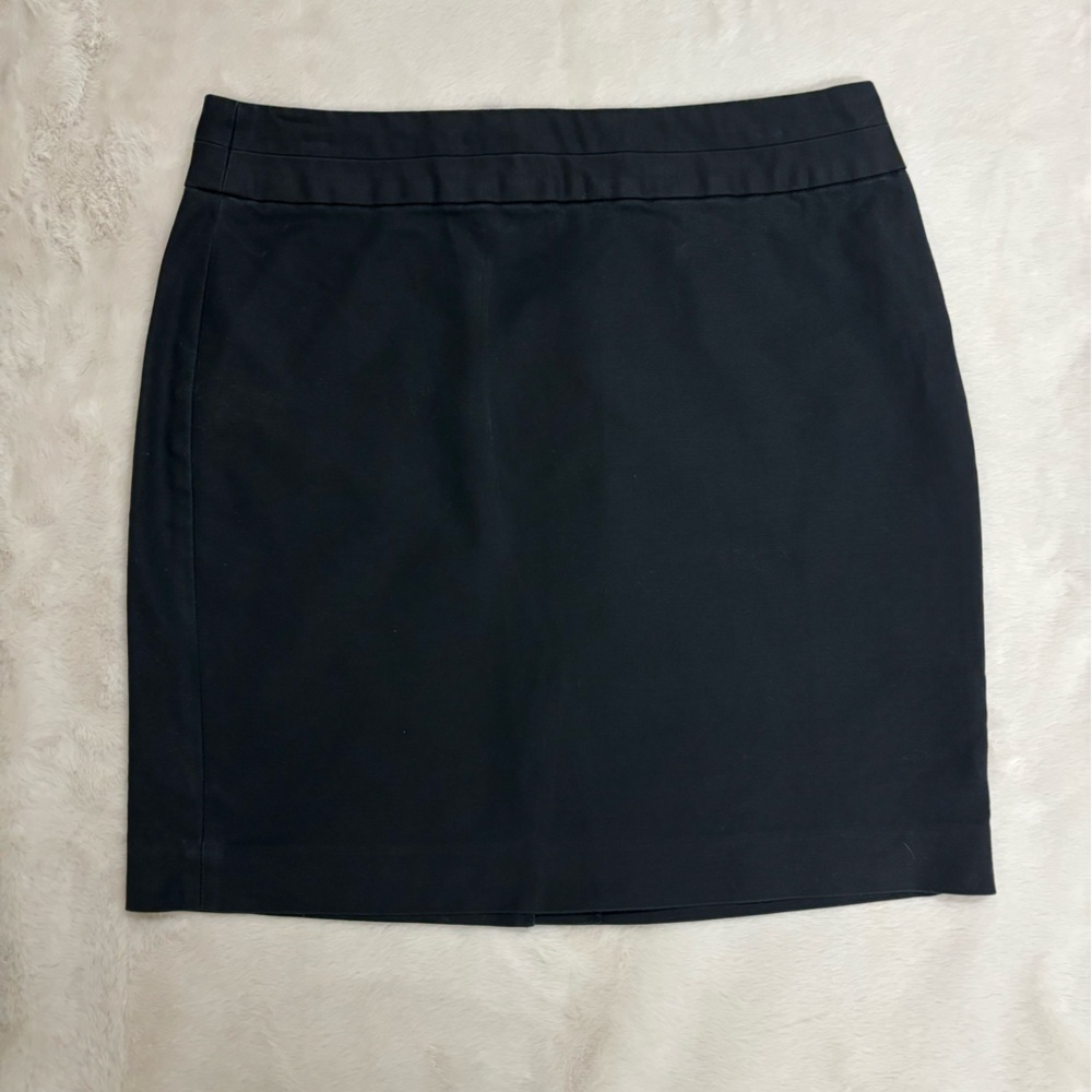 Banana Republic Black Skirt 8 petite